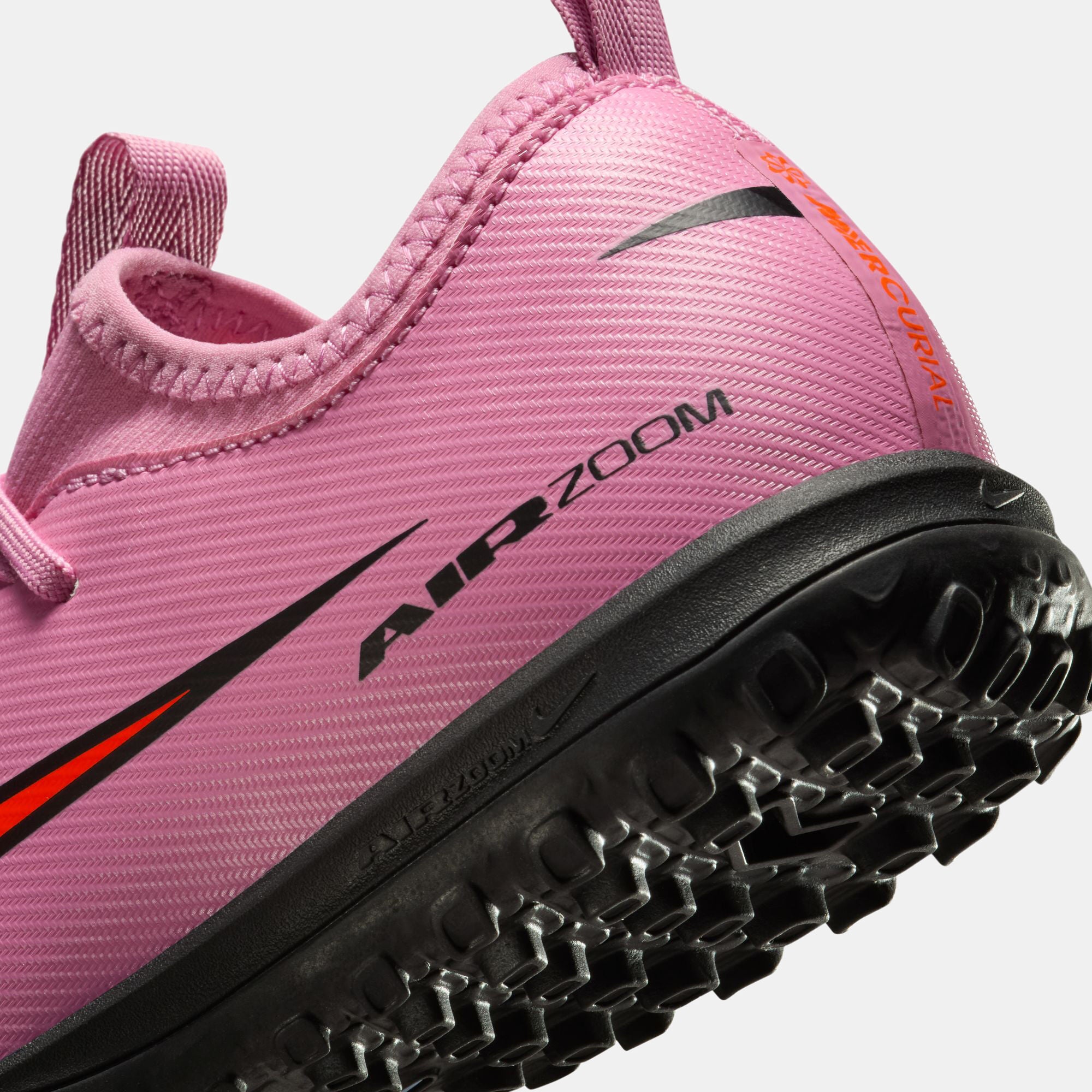 Junior Vapor 16 Academy Turf Boot