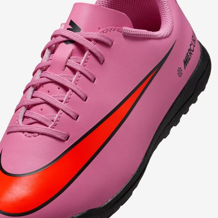 Junior Vapor 16 Club Turf Boot