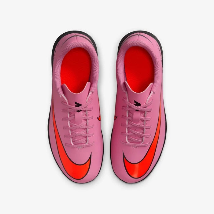 Junior Vapor 16 Club Turf Boot