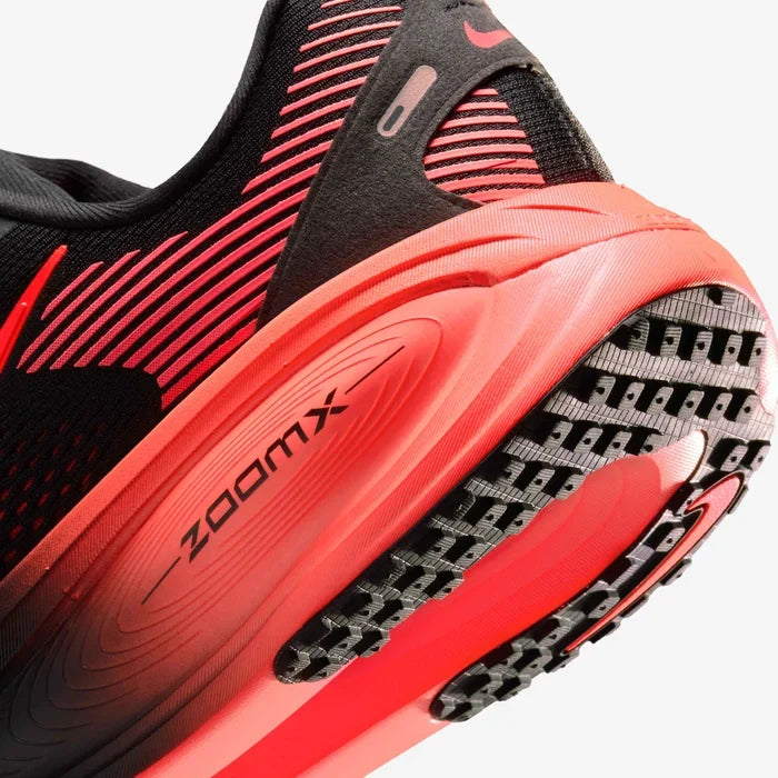Mens Vomero 18 Running Shoe