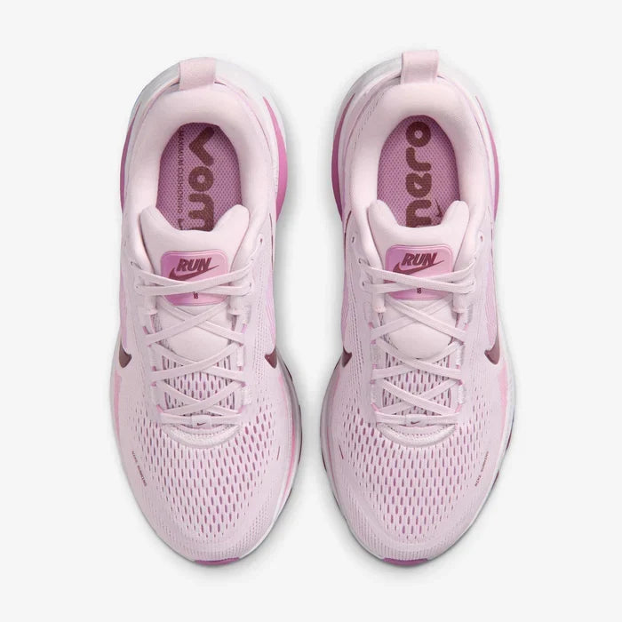 Womens Vomero 18 Running Shoe