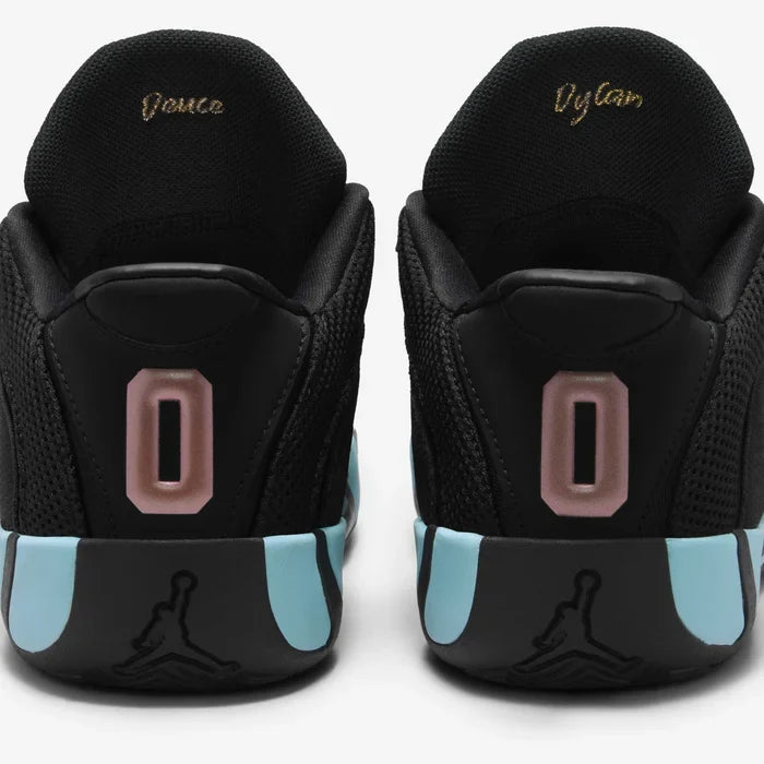 Junior Tatum 4 Basketball Shoe