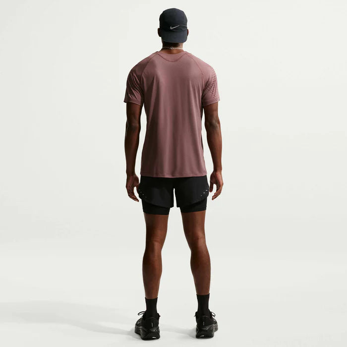 Mens Dri-Fit Stride Novelty Short Sleeve T-Shirt