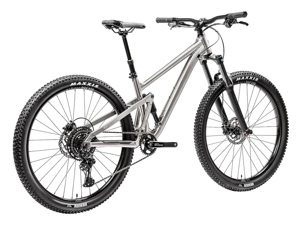 SE:SERIES TRAIL 10