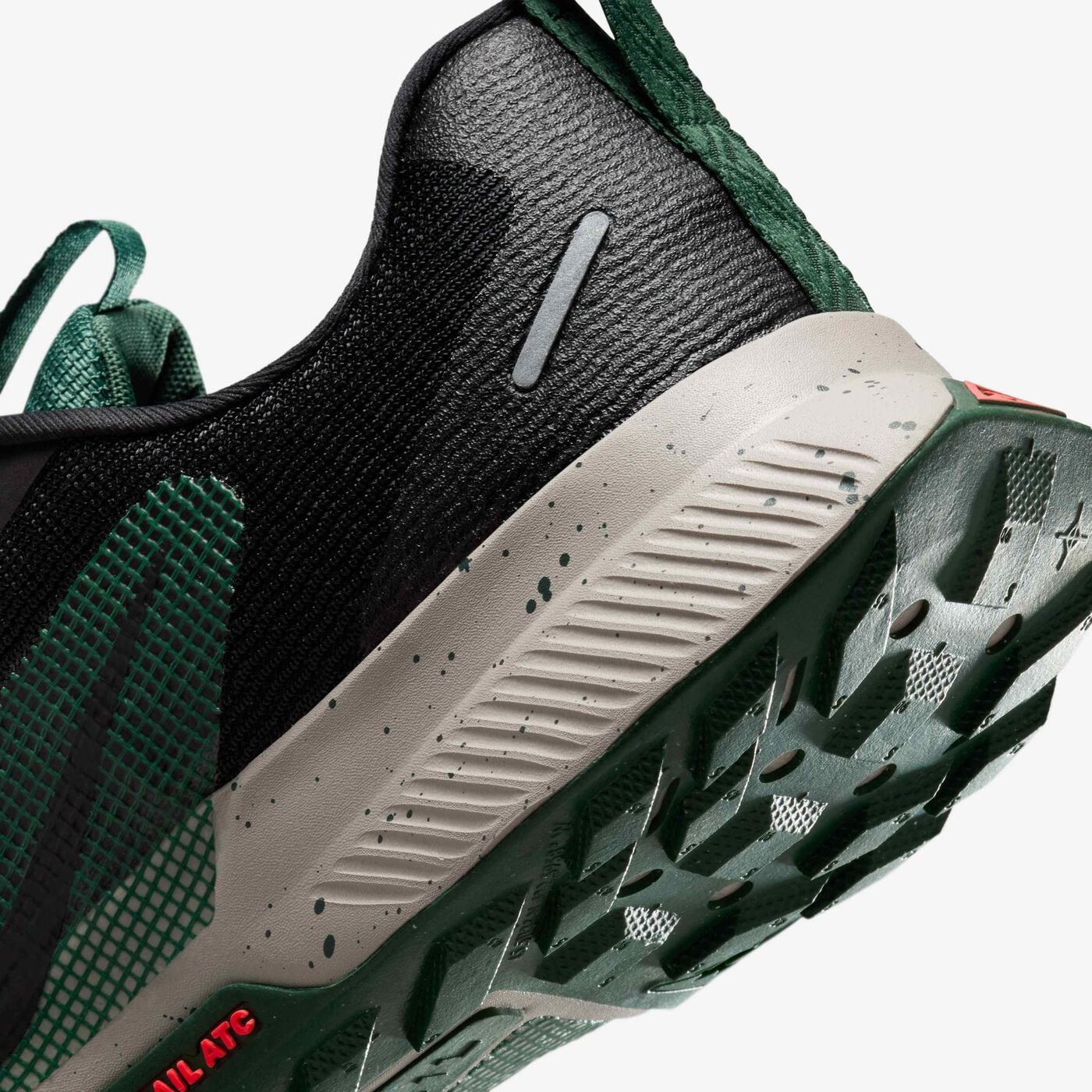 Mens Juniper Trail 3 Trail Running Shoe