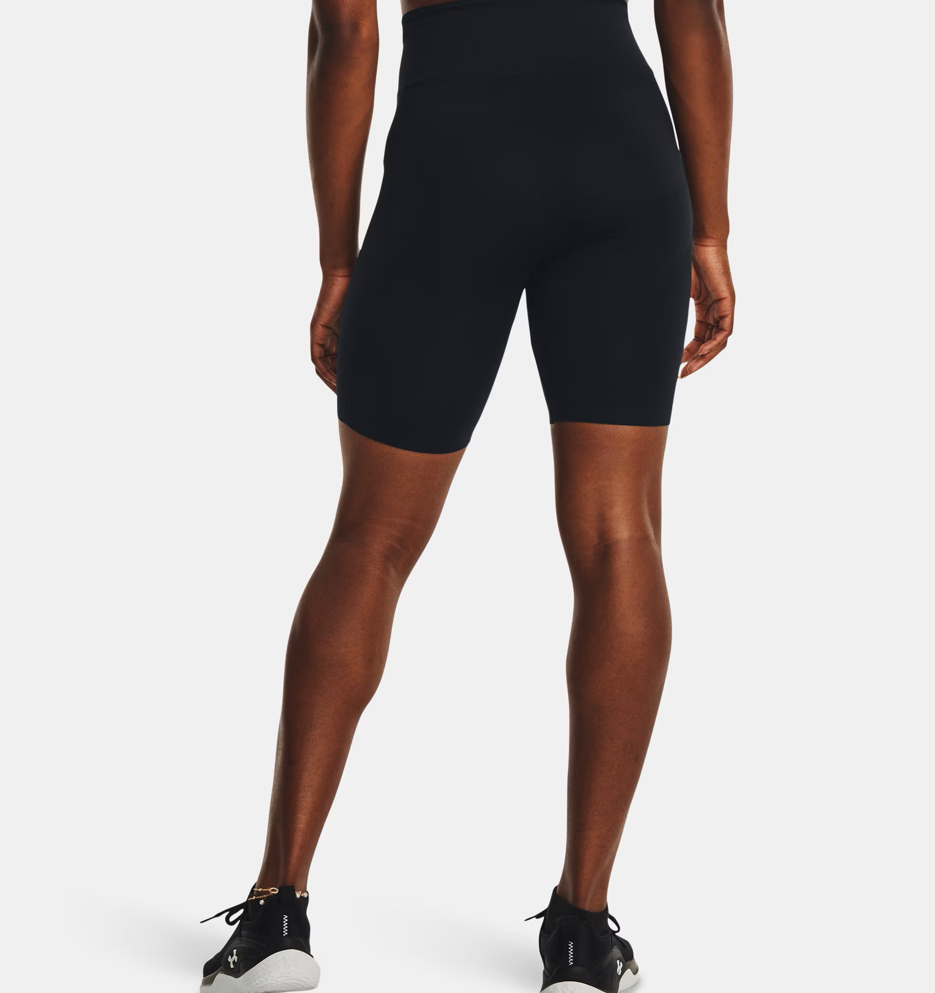 Womens Vanish Seamless 8" Shorts