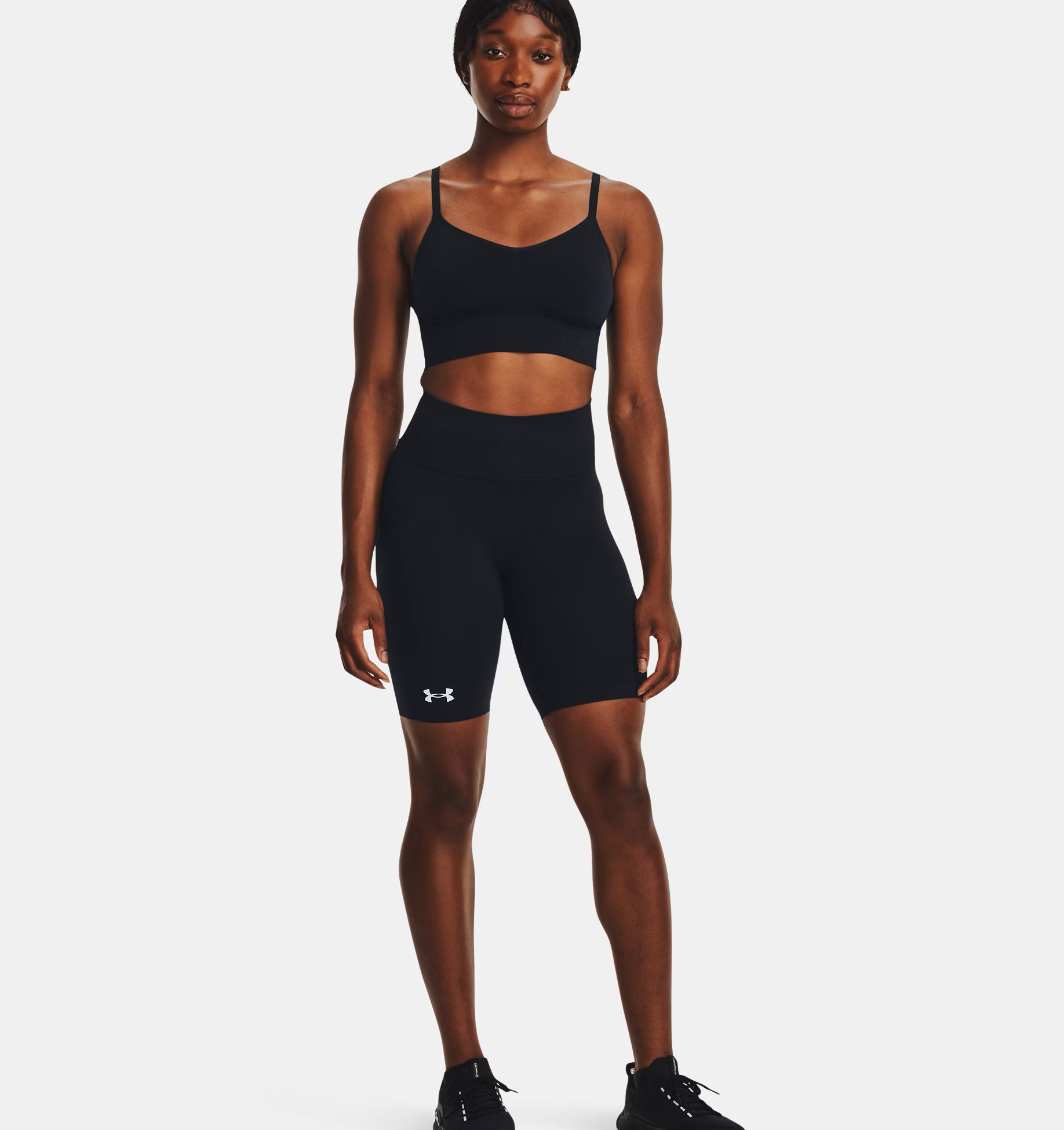 Womens Vanish Seamless 8" Shorts