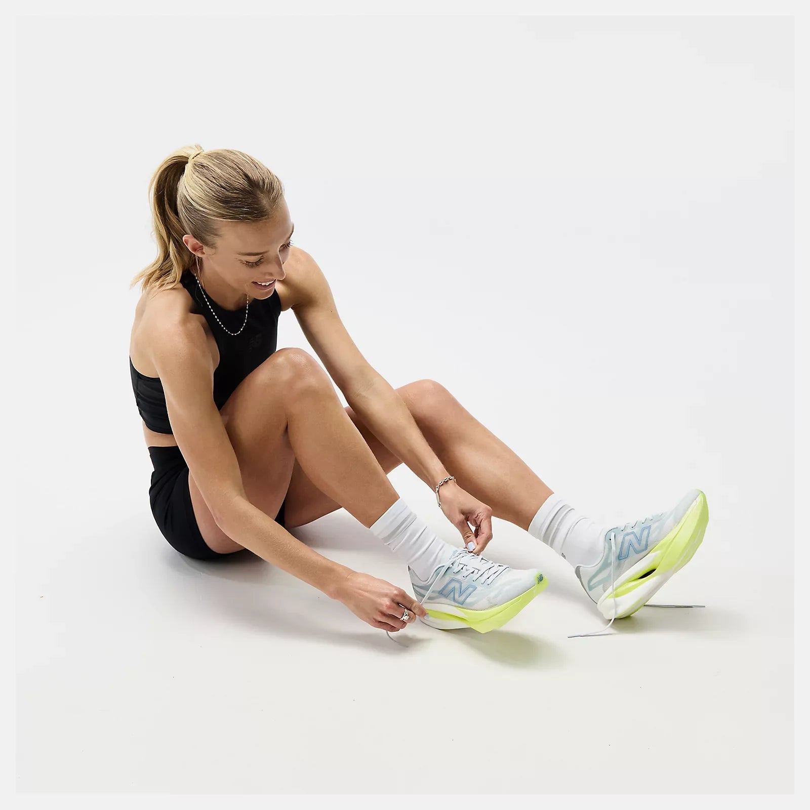 Womens SC Elite V6 Running Shoe