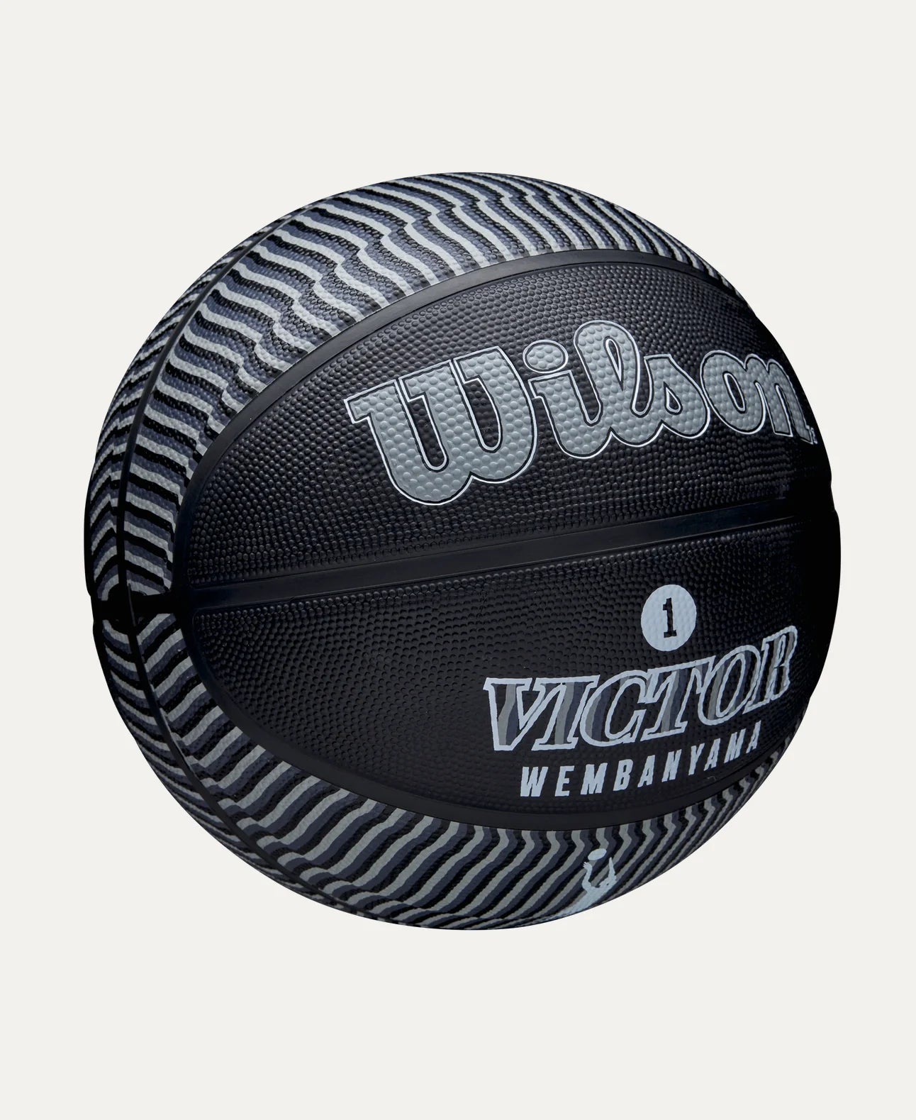 NBA PLAYER ICON OUTDOOR BSKT VICTOR 7