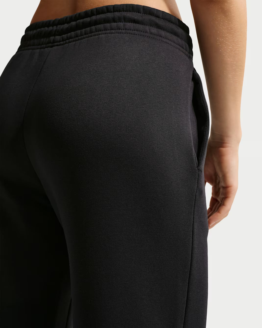 Womens Lifestyle Phoneix Fleece Wide Leg High Rise Pant
