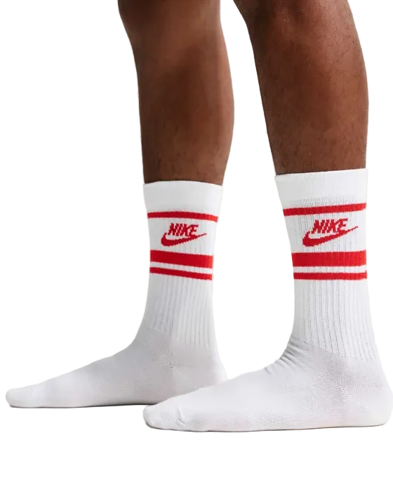 3 Pack Sportswear Everyday Essential Crew Socks