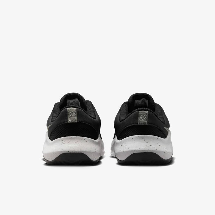 Mens Legend Essential Training Shoe