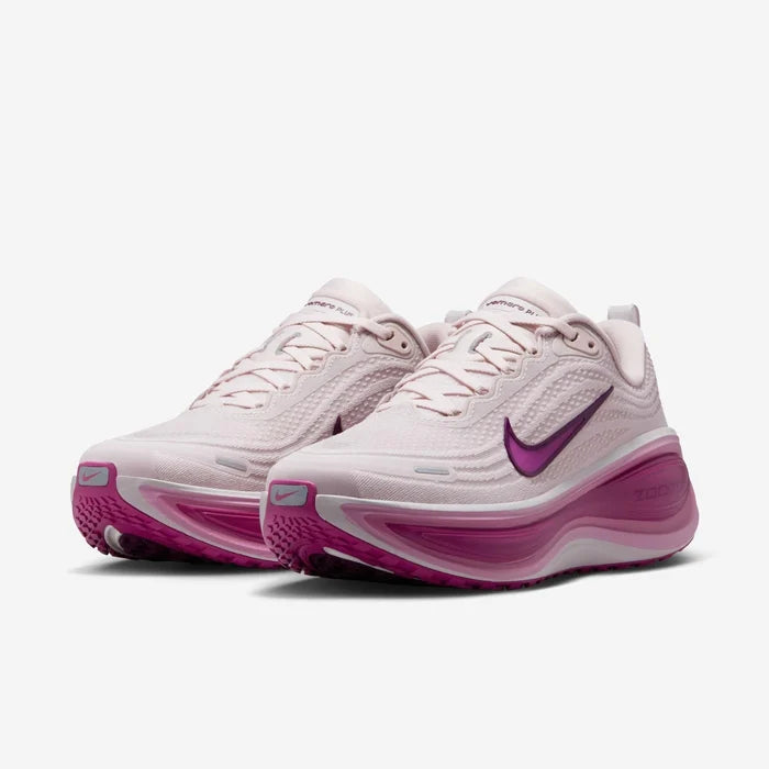 Womens Vomero Plus Running Shoe
