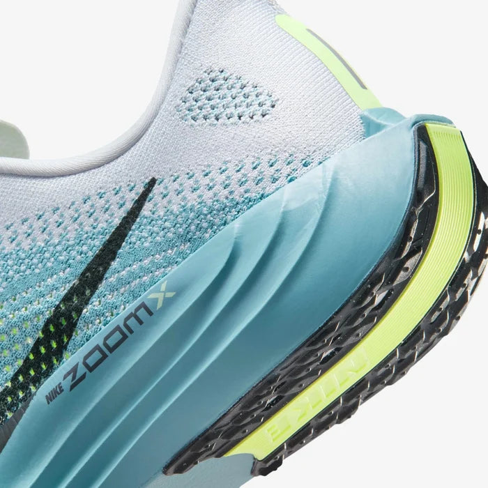 Mens Pegasus Plus Running Shoe