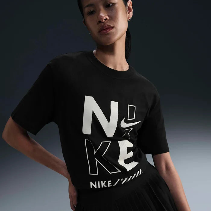 Womens Graphic Boyfriend Short Sleeve T-Shirt