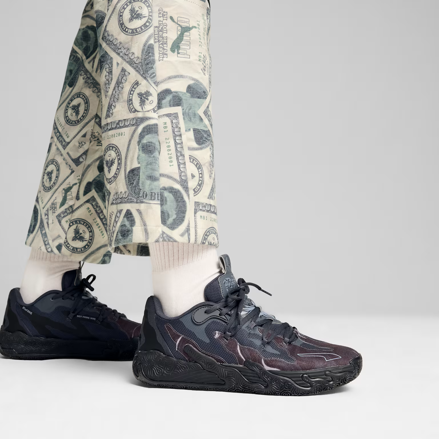 Mens MB.03 LO TEAM Basketball Shoe
