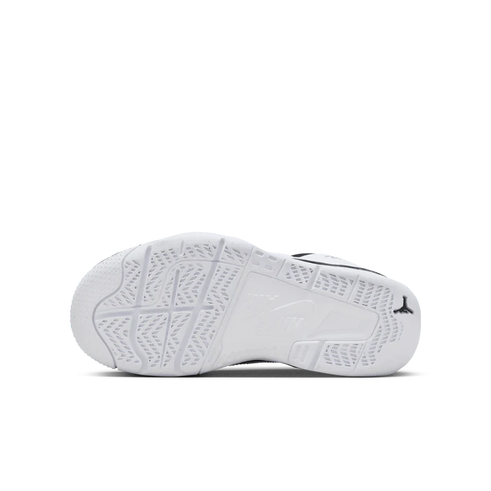 Junior Stay Loyal 3 Basketball Shoe