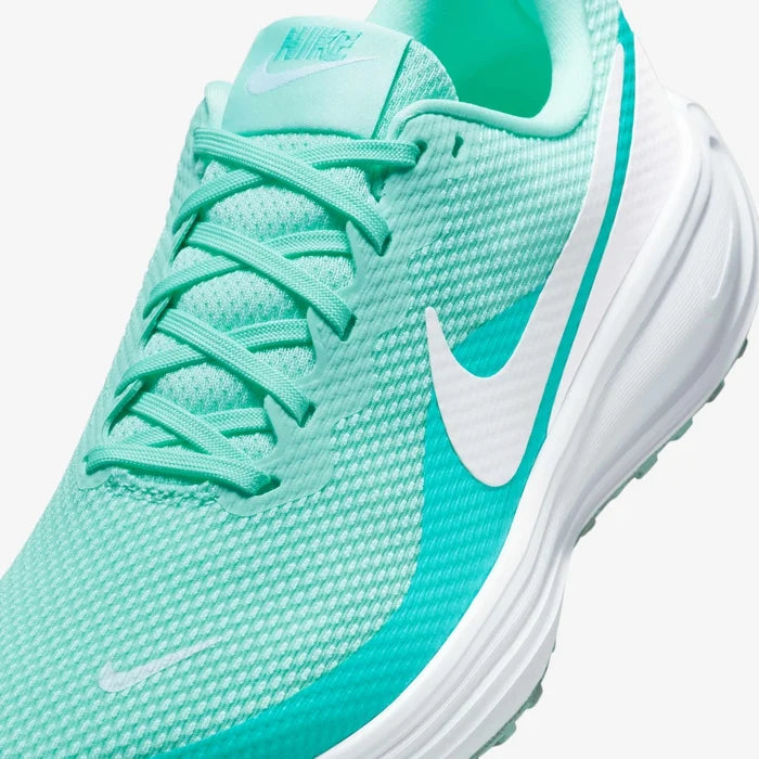Womens Revolution 8 Running Shoe