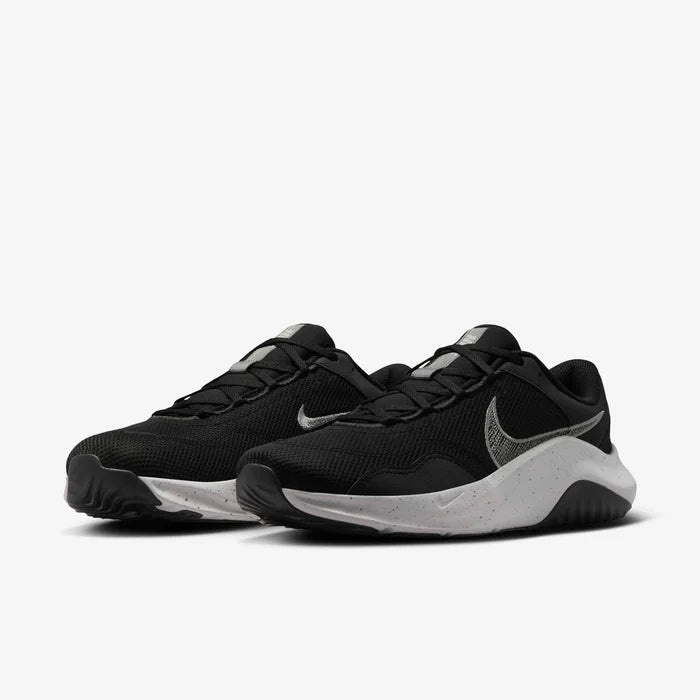 Mens Legend Essential Training Shoe