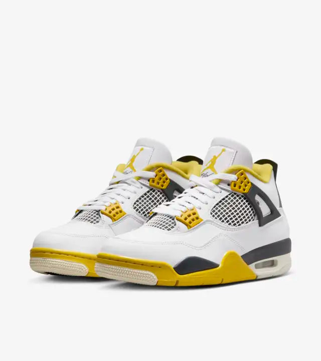 Womens Air Jordan 4 Retro Shoe