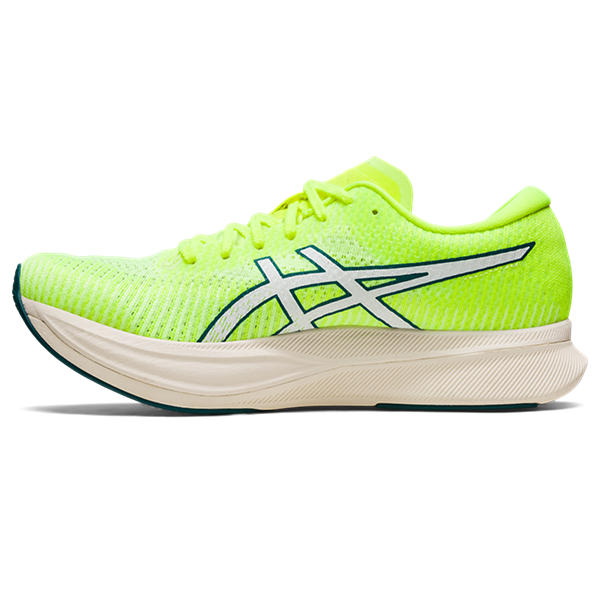 Womens Magic Speed 2 Running Shoe