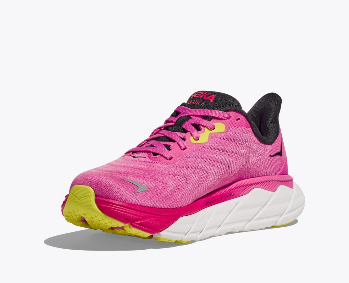 Womens Arahi 6 Running Shoe