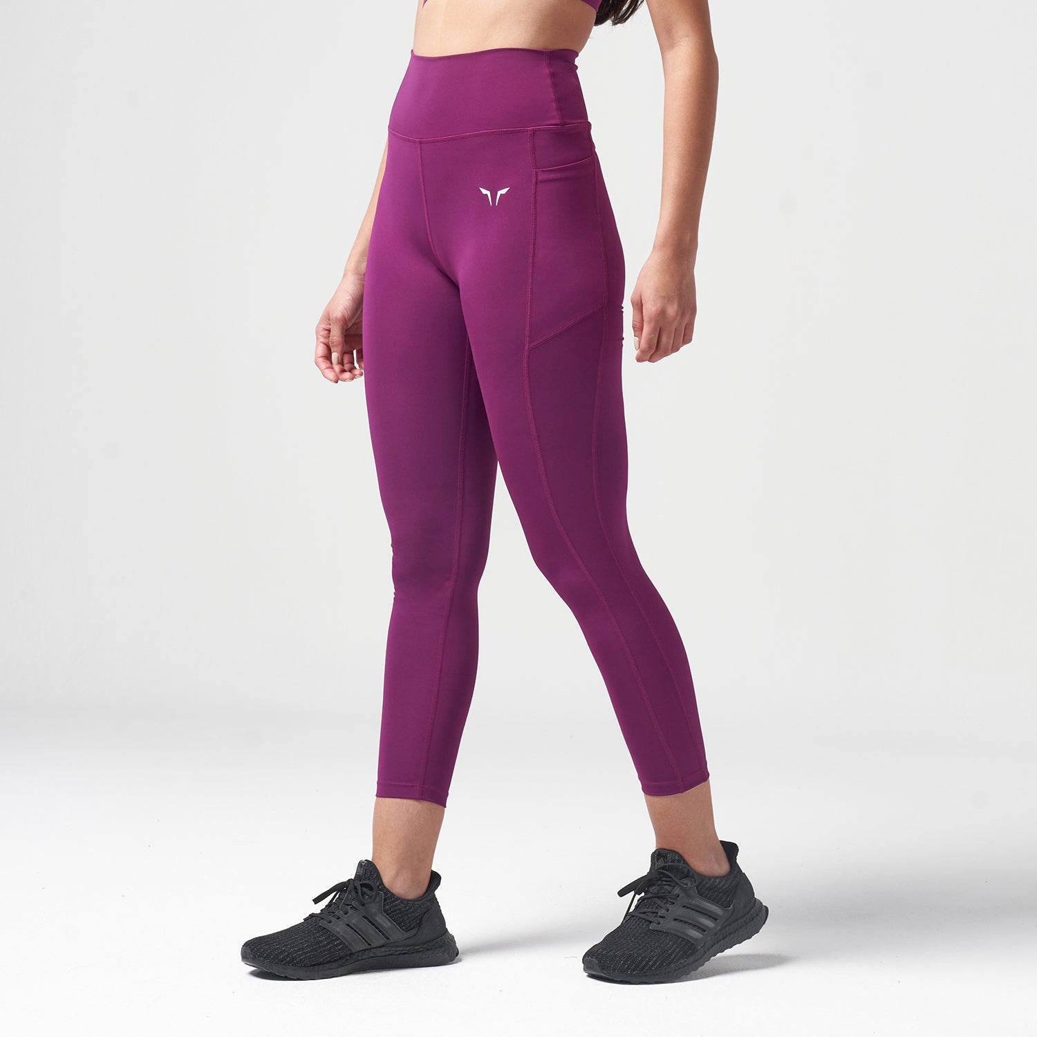 Womens Essential 7/8 Leggings