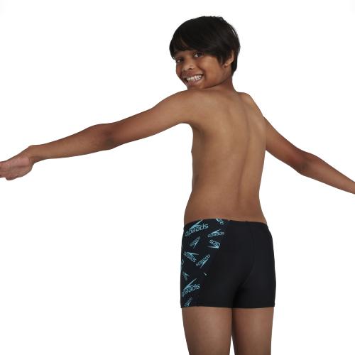 سروال سباحة للأولاد من سبيدو عليها شعار بوم