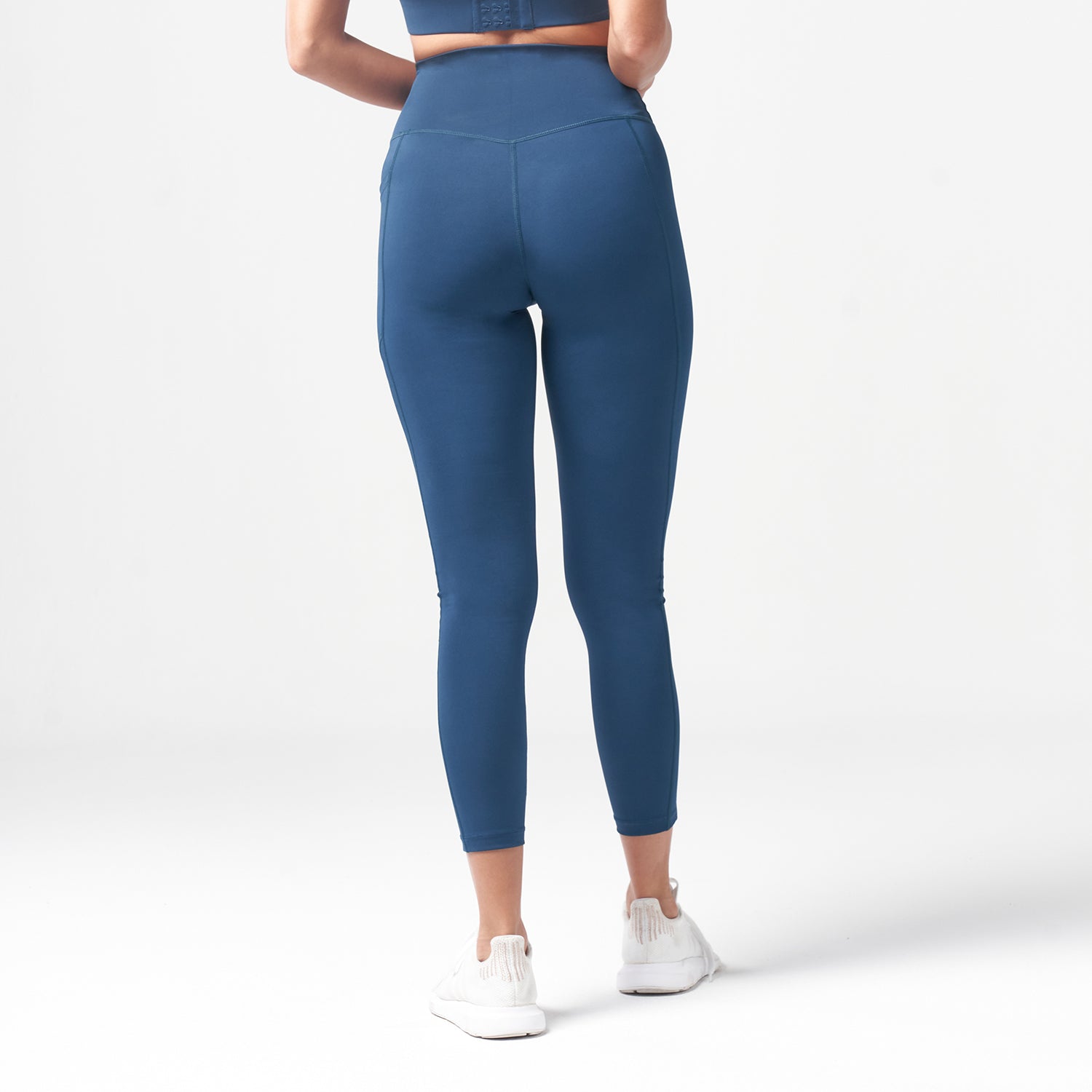 Womens Essential 7/8 Leggings