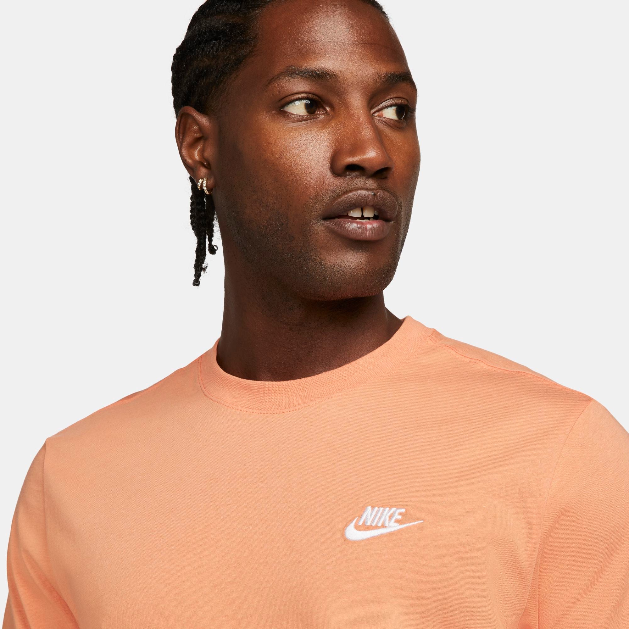 Mens Sportswear Club  Short Sleeve T-Shirt