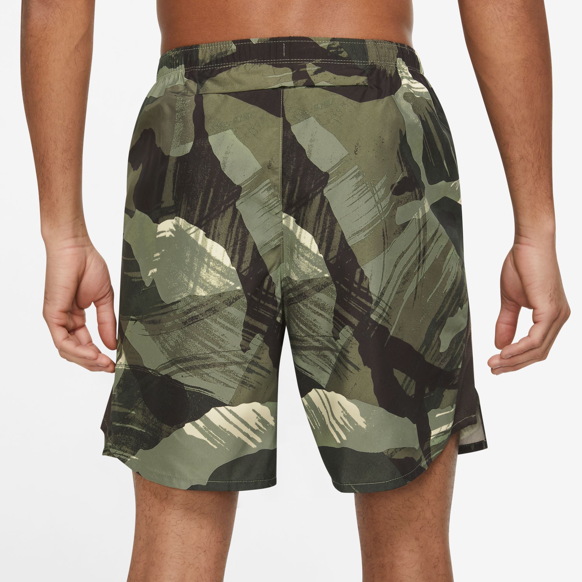 Mens Dri-Fit Challenger 7Inch Camo Short