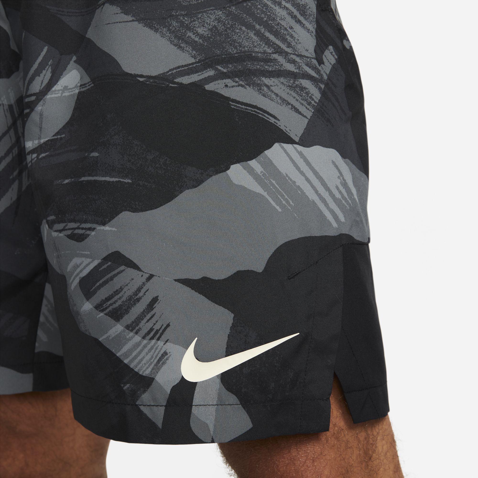 Mens Dri-Fit Flex Woven 9 Inch Camo Short