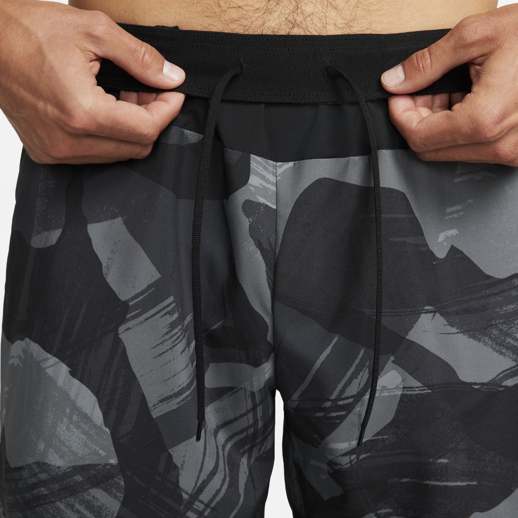 Mens Dri-Fit Flex Woven 9 Inch Camo Short