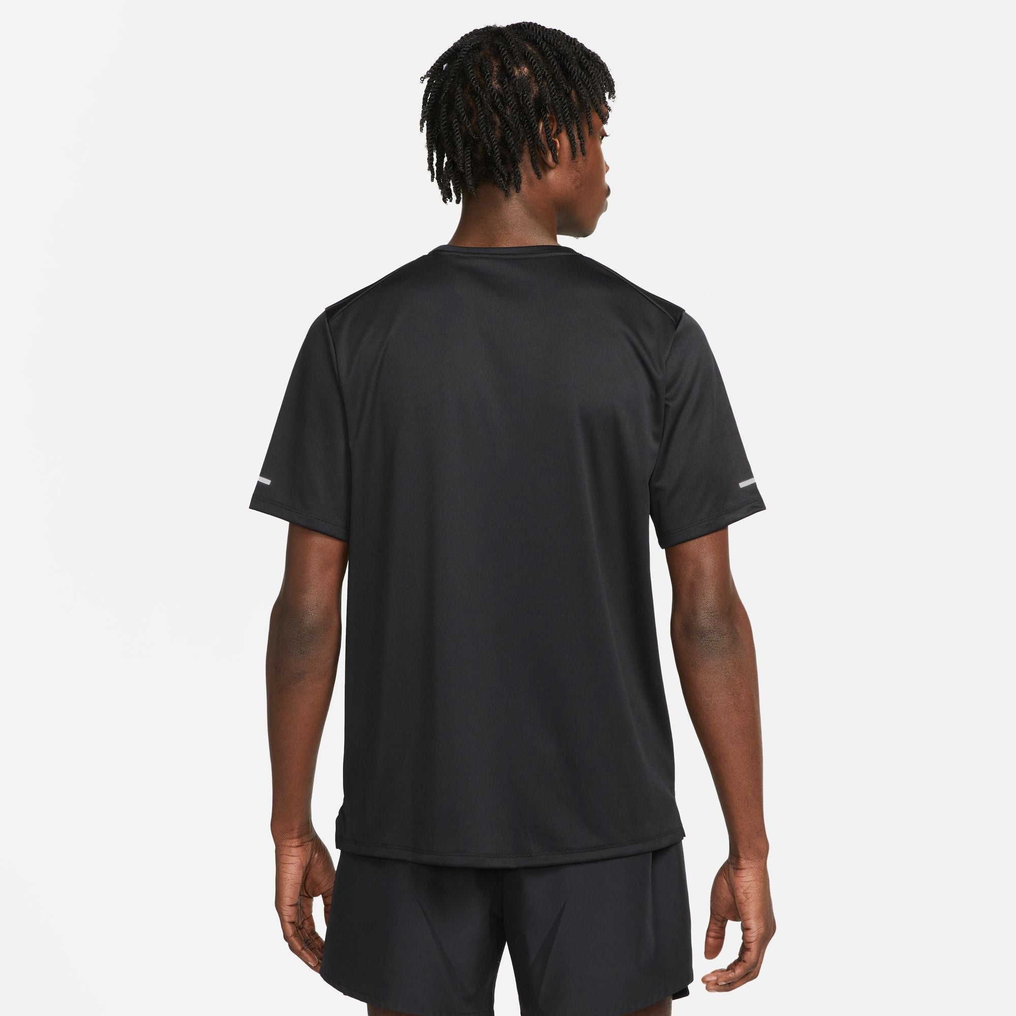 Mens Dri-Fit Graphic Miler Short Sleeve T-Shirt