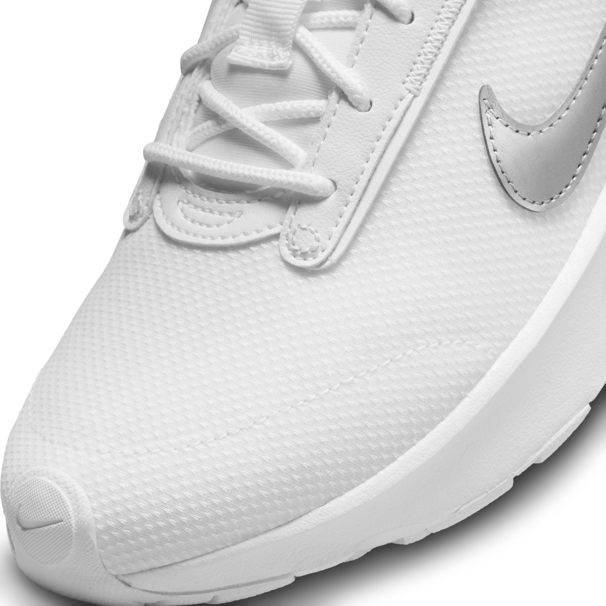 Womens Air Max INTRLK Lite Shoe