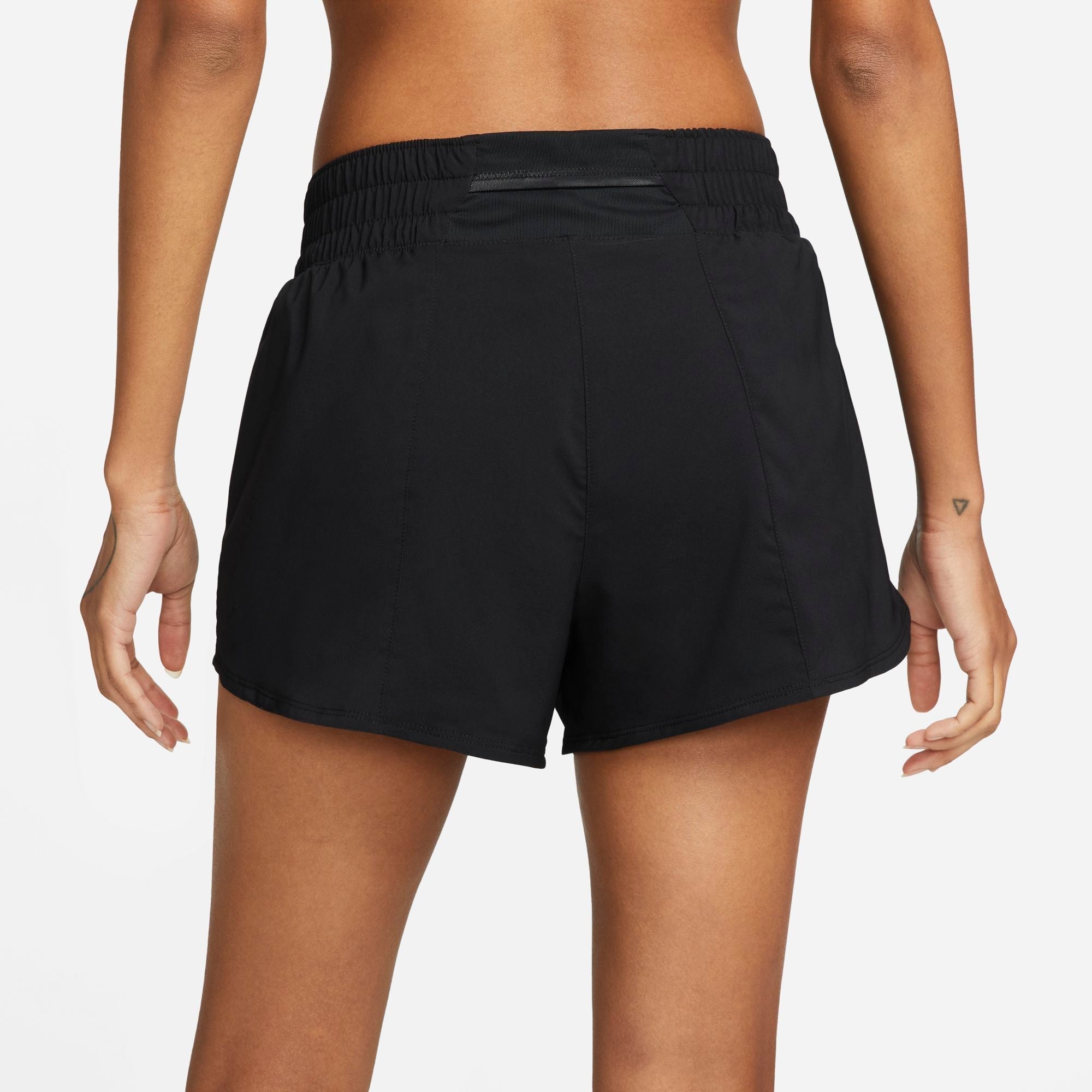 Womens Swoosh Short Veneer Vers