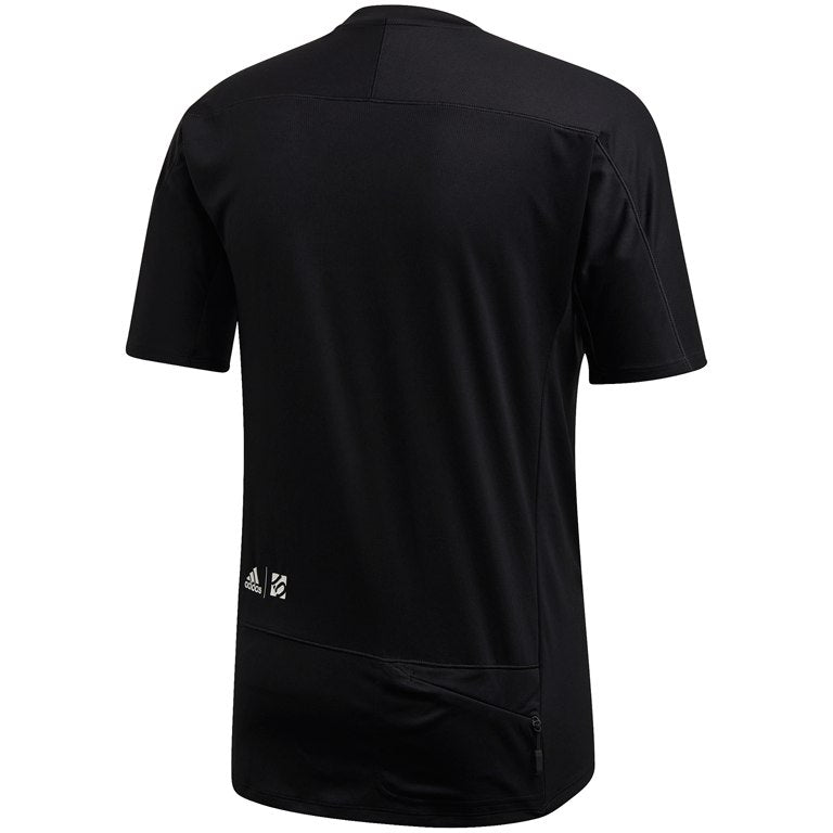 Mens Traicross T-Shirt with Back Pocket