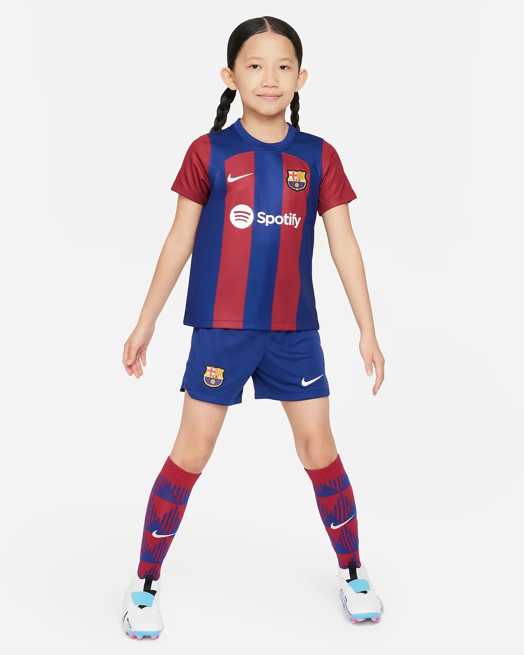 Shop Kids FC Barcelona Home Replica Kit 23/24 From Nike Online - GO ...