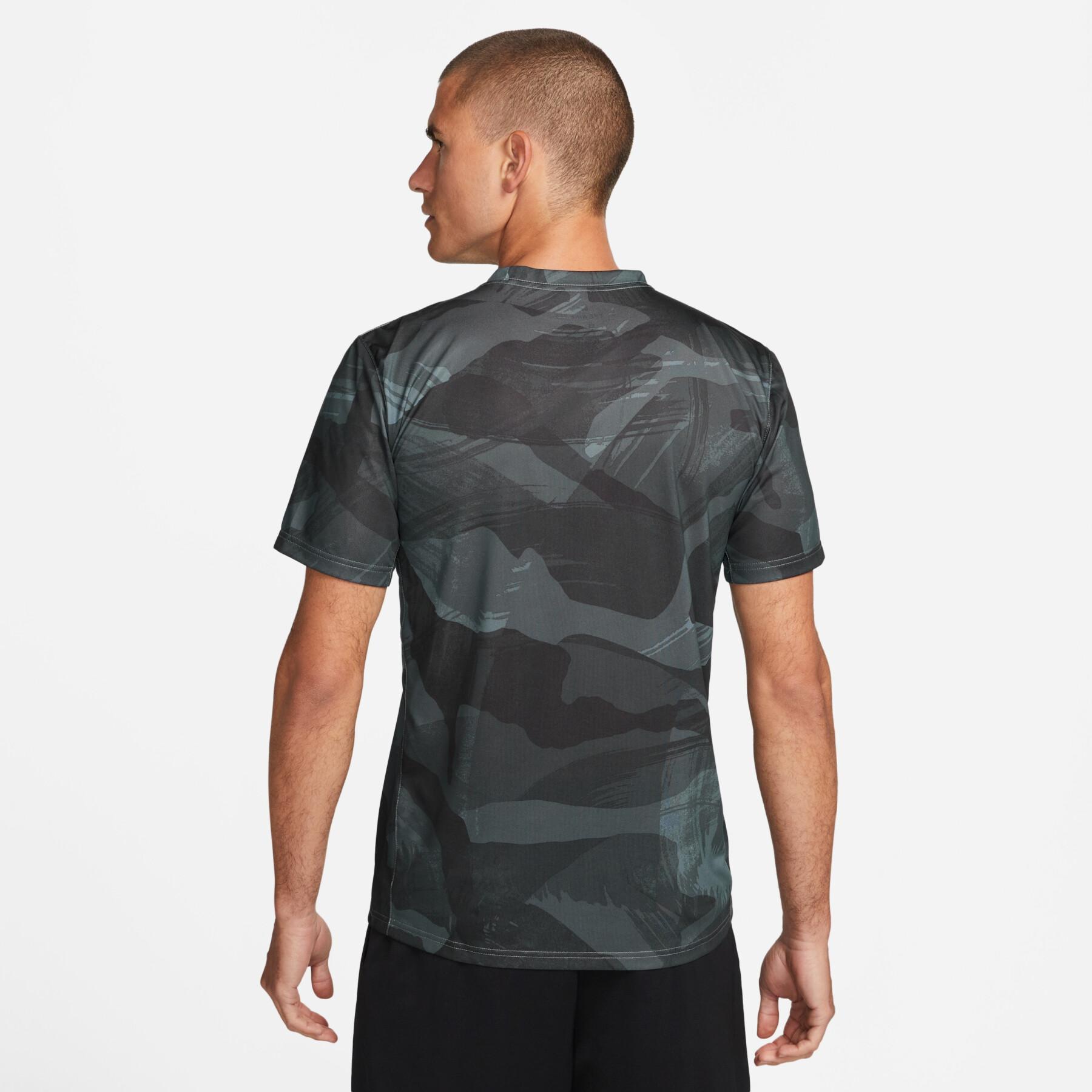 Mens Dri-Fit Legend Camo Printed Short Sleeve T-Shirt