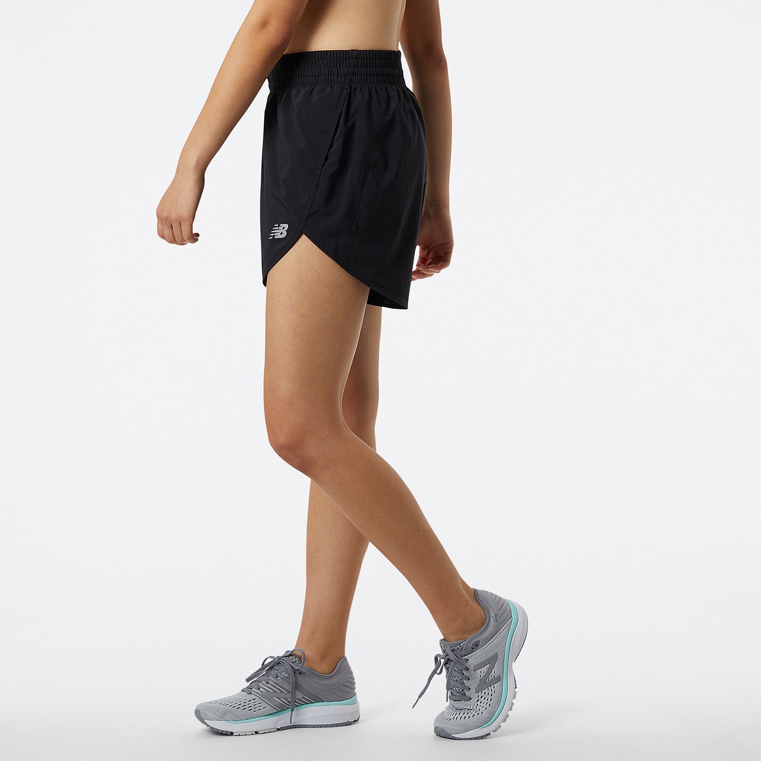 Womens Running Accelerate 5" Shorts