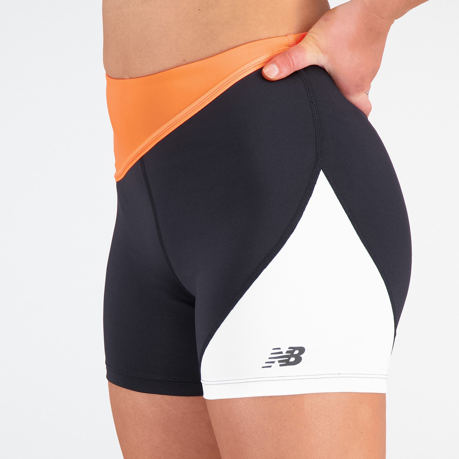 Womens Q Speed Fitted Short